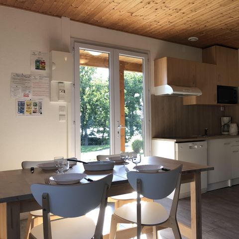 Chalet 6 personen - Chalet PMR supérieur (Person mit eingeschränkter Mobilität) 39m²-2 Zimmer/überdachte Terrasse 6 Pers.