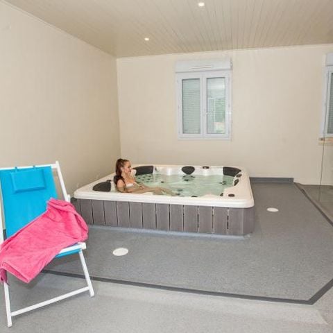 Camping maeva Escapades Domaine la Vingeanne - Camping Haute-Marne - Image N°3