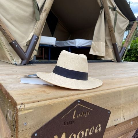 Tent 2 personen - Op palen met - 1 slaapkamer - – Prijs voor