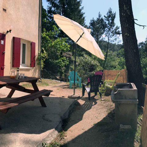CASA DI CAMPAGNA 6 persone - due camere da letto