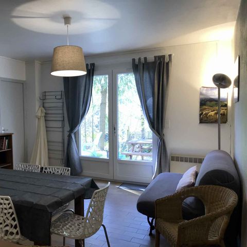 LANDHUIS 6 personen - 2-slaapkamer gîte met jacuzzi