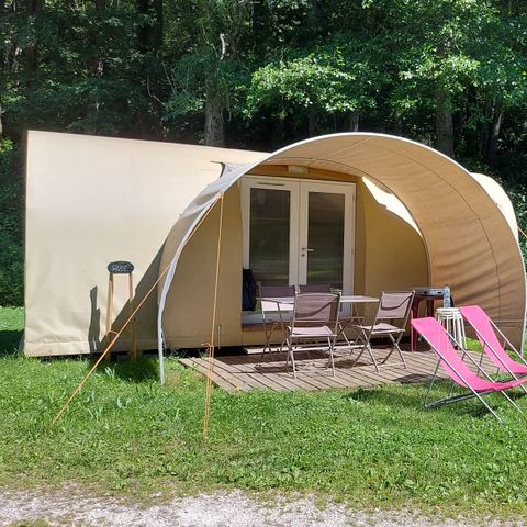 CANVAS AND WOOD TENT 4 people - Coco Sweet 16m² – 2 bedrooms (no en-suite facilities) + 6m² semi-covered terrace – sleeps 1 or 2 people