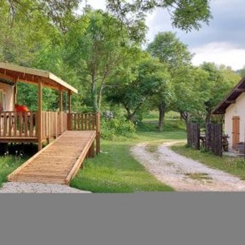 MOBILHOME 4 personnes - Mobil home Life Confort PMR 32m² - 2 chambres + terrasse couverte 18m² + 2 TV 4 pers