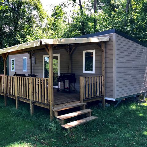 Mobilheim 6 Personen - Mobilheim Premium 38,60 m² – 3 Schlafzimmer – 2 Badezimmer + 2 WCs + halbüberdachte Terrasse + Klimaanlage + Geschirrspüler – für 1–6 Personen