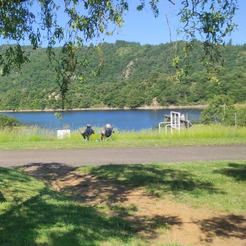 Pitch - Pitch + electricity + car + tent / caravan or camper van for 2 people