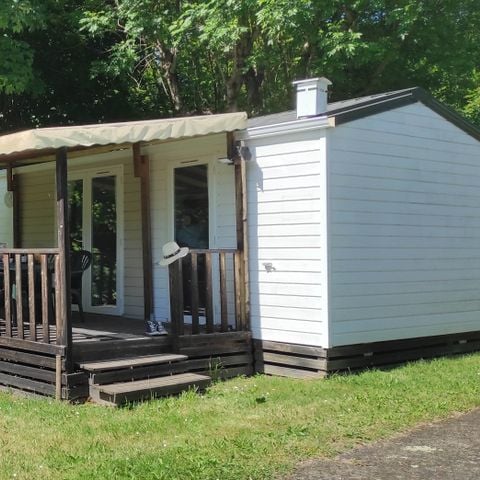 BUNGALOW 5 personnes - 25 m2 / 2chambres - Terrasse couverte TV