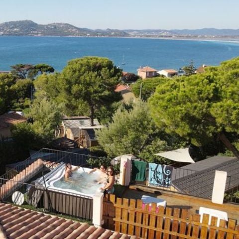 APPARTAMENTO 4 persone - Appartamento Bellevue - Vista mare - Jacuzzi privata - Aria condizionata e TV