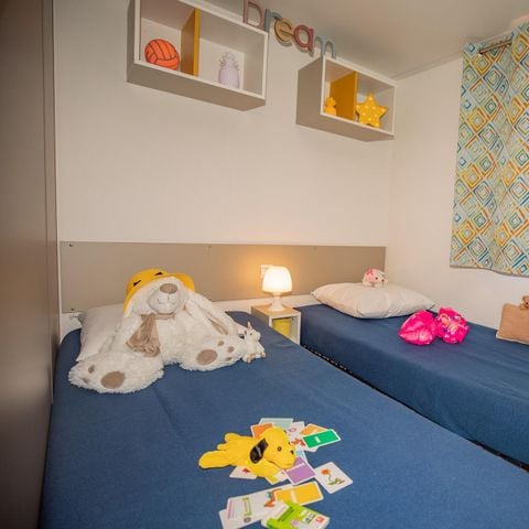 Mobile home 4 persons - Mobile-home Azur Sérénité 24m² - Private Jacuzzi - 3 rooms - 2 bedrooms - Air-conditioning