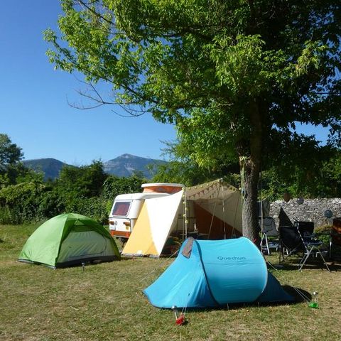 EMPLACEMENT - Emplacement avec électricité