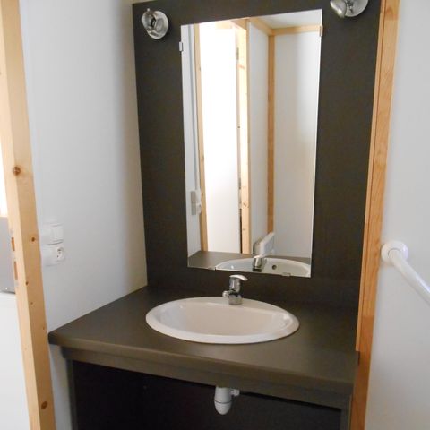 CHALET 4 personnes - CHALET DETENTE PMR max 4 personnes