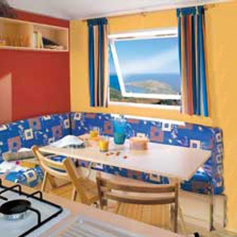 MOBILHOME 5 personnes - 4/5 places climatisé 2 chambres TV