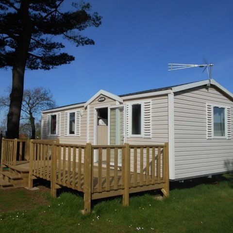 BUNGALOW 7 personnes - Super Titania 3 chambres avec terrasse et climatisation