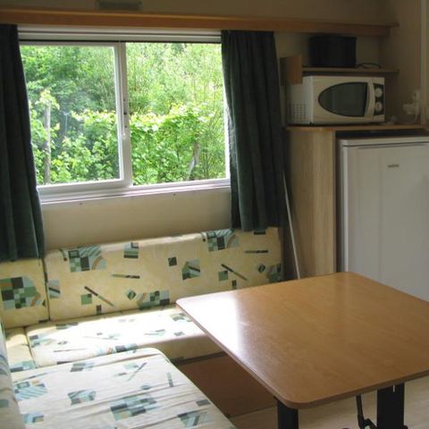 BUNGALOW 6 personnes - N° 4