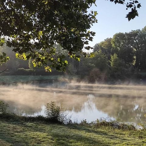 CHALET 6 personnes - Chalet familial en bois 28m² avec vue sur le lac