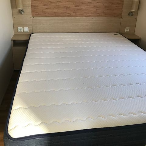 Stacaravan 4 personen - FAMILIE - 30m² - 2 kamers + terras