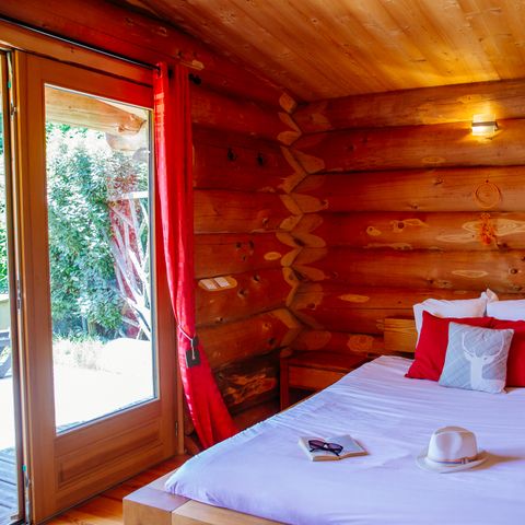 Hébergement 2 personnes - Cabane de Trappeur avec spa