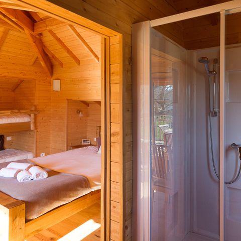 UNUSUAL ACCOMMODATION 2 people - Castle in the trees