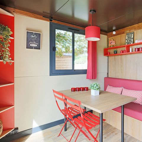 Hébergement 4 personnes - Roulotte - 22m² - hébergement insolite