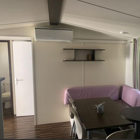 STACARAVAN 6 personen - Comfort + 3 slaapkamers (met airconditioning)