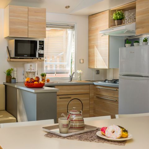 BUNGALOW 5 personnes - Location Mobilhome CONFORT - 2 chambres