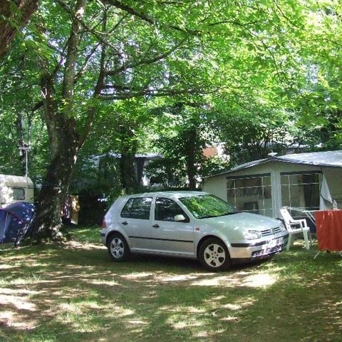 Stellplatz - Nackter Stellplatz