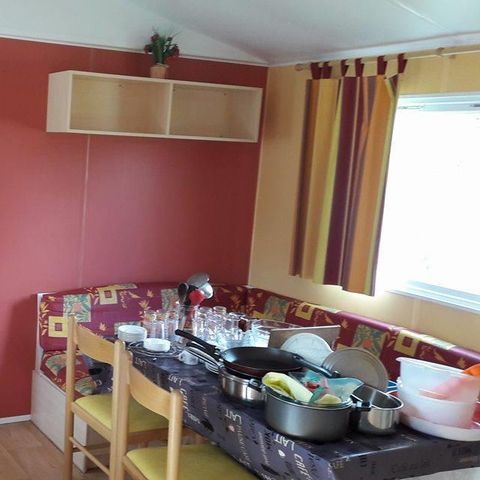 Mobile home 4 persons - air-conditioned with semi-covered terrace