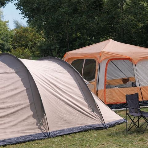 EMPLACEMENT - Emplacement tente familiale -