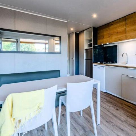 MOBILE HOME 4 people - Pyla Cottage: 3 Rooms, Sleeps 4, Air-conditioned + TV