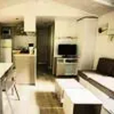 MOBILE HOME 6 people - Pyla Cottage: 4 Rooms, Sleeps 6, Air-conditioned + TV