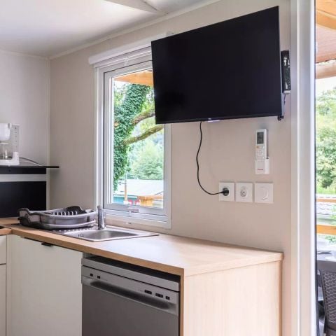 MOBILE HOME 8 people - Comfort Cottage 4 Rooms 6/8 People Air-conditioned + TV