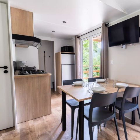 Stacaravan 4 personen - Comfortabele cottage met - 3 kamers - Airconditioning en tv
