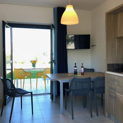 Apartment 6 persons - PREMIUM (ground floor with small terrace)