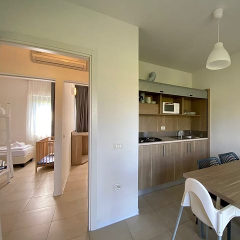 APARTEMENTO 6 personas - FAMILIA (planta baja con pequeña terraza)