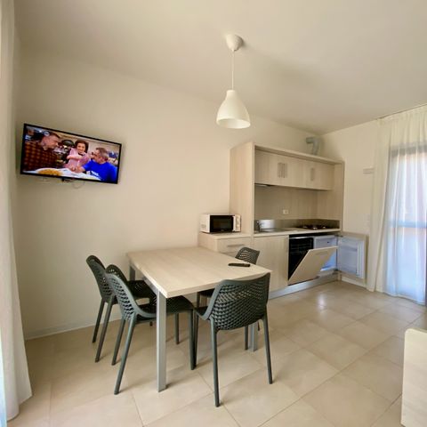 APARTMENT 6 people - STANDARD (1st floor with balcony)