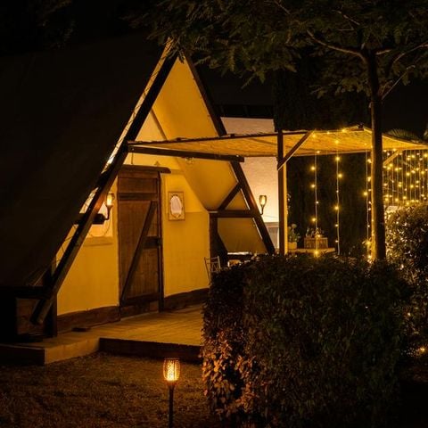 UNIEKE ACCOMMODATIE 4 personen - ECOTIPI - 32m²- 1 kamer