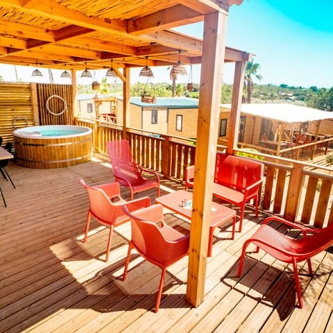 Stacaravan 6 personen - TROPISCHE TOSCANA VIP - 40m² - 3 Slaapkamers - 2 Badkamers