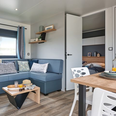 Mobile home 4 persons - Mobile-home Premium 29m² 2 bedrooms + terrace 21m² + TV + LV + Clim + plancha 4 pers Mobile-home Premium 29m² 2 bedrooms + terrace 21m² + TV + LV + Clim + plancha 4 pers