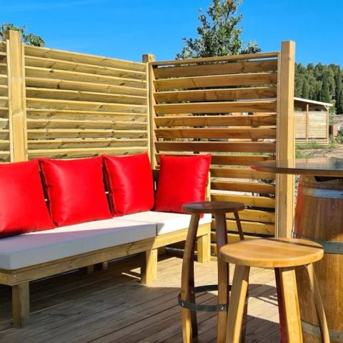 UNUSUAL ACCOMMODATION 4 people - Foudreaterre 1 room (Breakfast, bed/housework made, aperitif basket) + SPA 2/4 pers