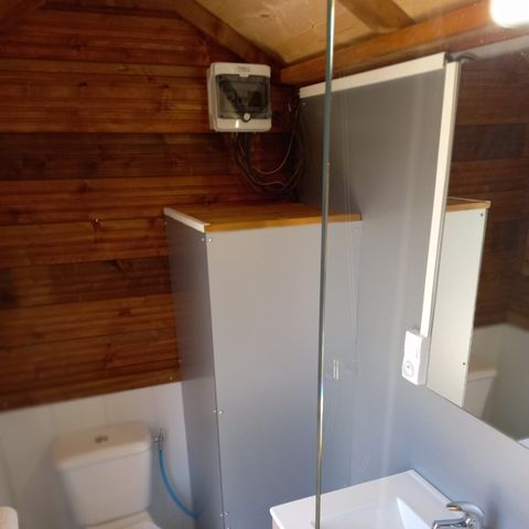 AUßERGEWÖHNLICHE UNTERKUNFT 2 Personen - Foudrenlair 1 Zimmer (Frühstück, Bett-/Raumpflege, Aperitifkorb) + SPA 2 Pers.