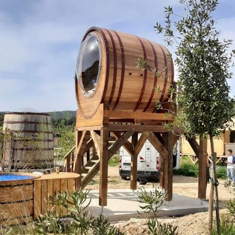 UNUSUAL ACCOMMODATION 2 people - Foudrenlair 1 room (breakfast, bed/housework made, aperitif basket) + SPA 2 pers