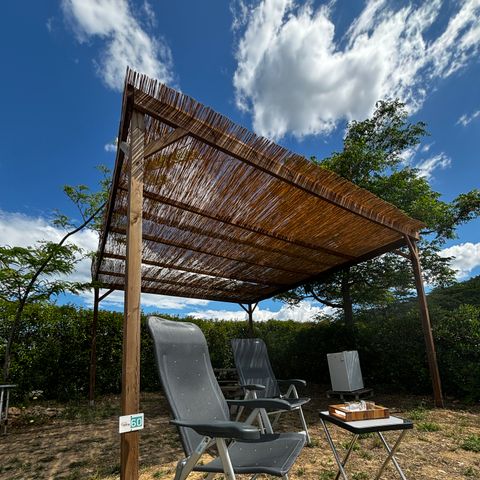 PLOT - Premium package (1 tent, caravan and 1 car or camper / van / 16A electricity)