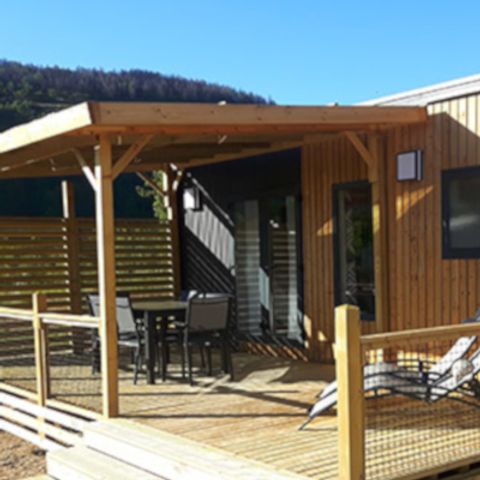 MOBILHOME 6 personnes - Mobil-home Premium 38 m² 3 chambres + terrasse 21m² + TV + LV + clim + plancha + 2 SDB 6 pers