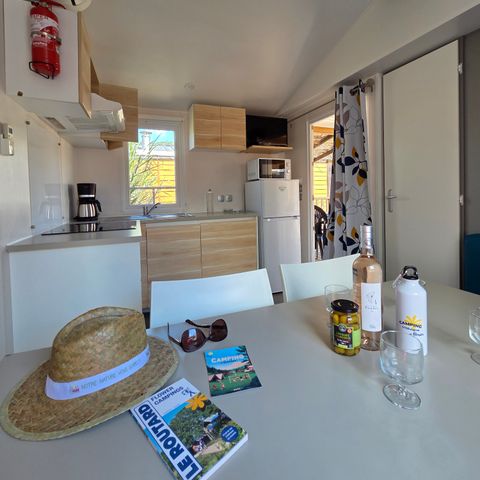 Mobile home 6 persons - Standard 32m² (3 bedrooms) + Terrace + Air conditioning