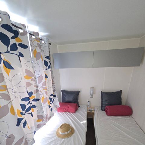 Stacaravan 6 personen - Standaard 32m² (3 slaapkamers) + Terras + Airconditioning