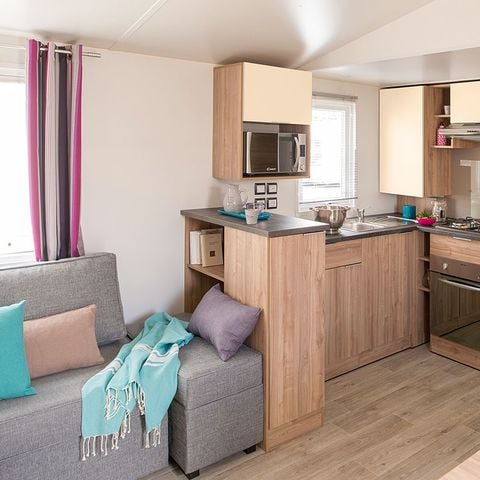 Stacaravan 6 personen - 3 slaapkamers 2 badkamers met airconditioning