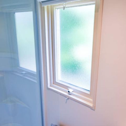 HÉBERGEMENT INSOLITE 4 personnes - Roulotte 2 trèfles 2 chambres