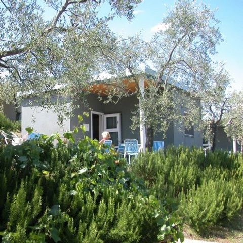 Bungalow 4 personnes - T-avec veranda