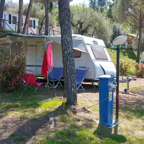 STAANPLAATS - Caravan 1/6 pers.