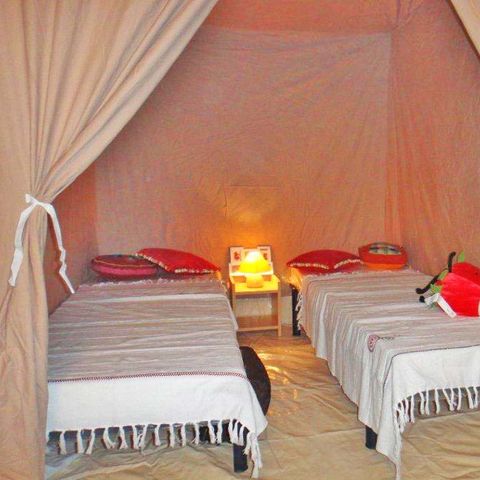 Bungalow de lona 4 personas - Sin instalaciones sanitarias