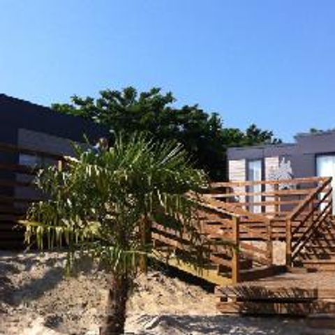 BUNGALOW 8 personnes - Premium